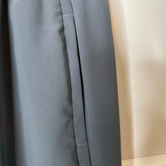 J Crew Women’s Size 8 Active Pants Gray Activewear Athleisure 6065 - Picture 4 of 9